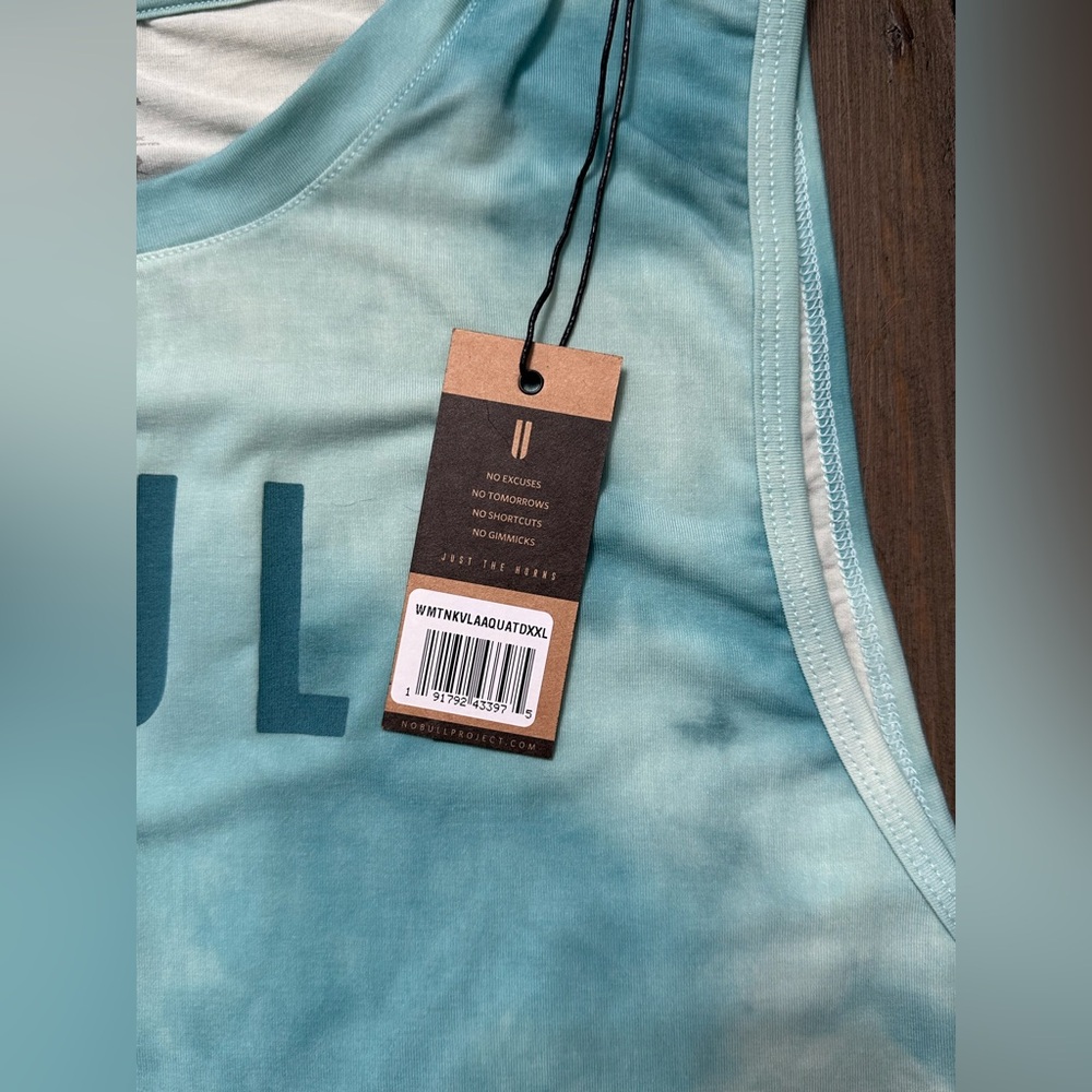 NWT NOBULL Women's Muscle Tank - XXL - Vanilla and Aqua Tie Dye - Picture 5 of 7
